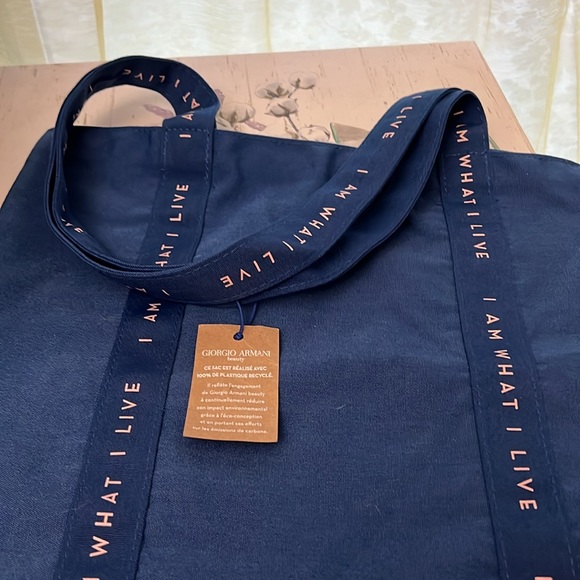 Giorgio Armani Beauty Bag. 13” x 15” Beach Lightweight Chic Tote - Picture 5 of 5